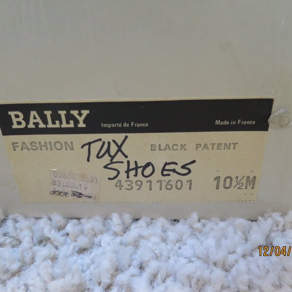 Bally Black Tuxedo Men\'s Shoes 101/2 M Shoe Trees Covers